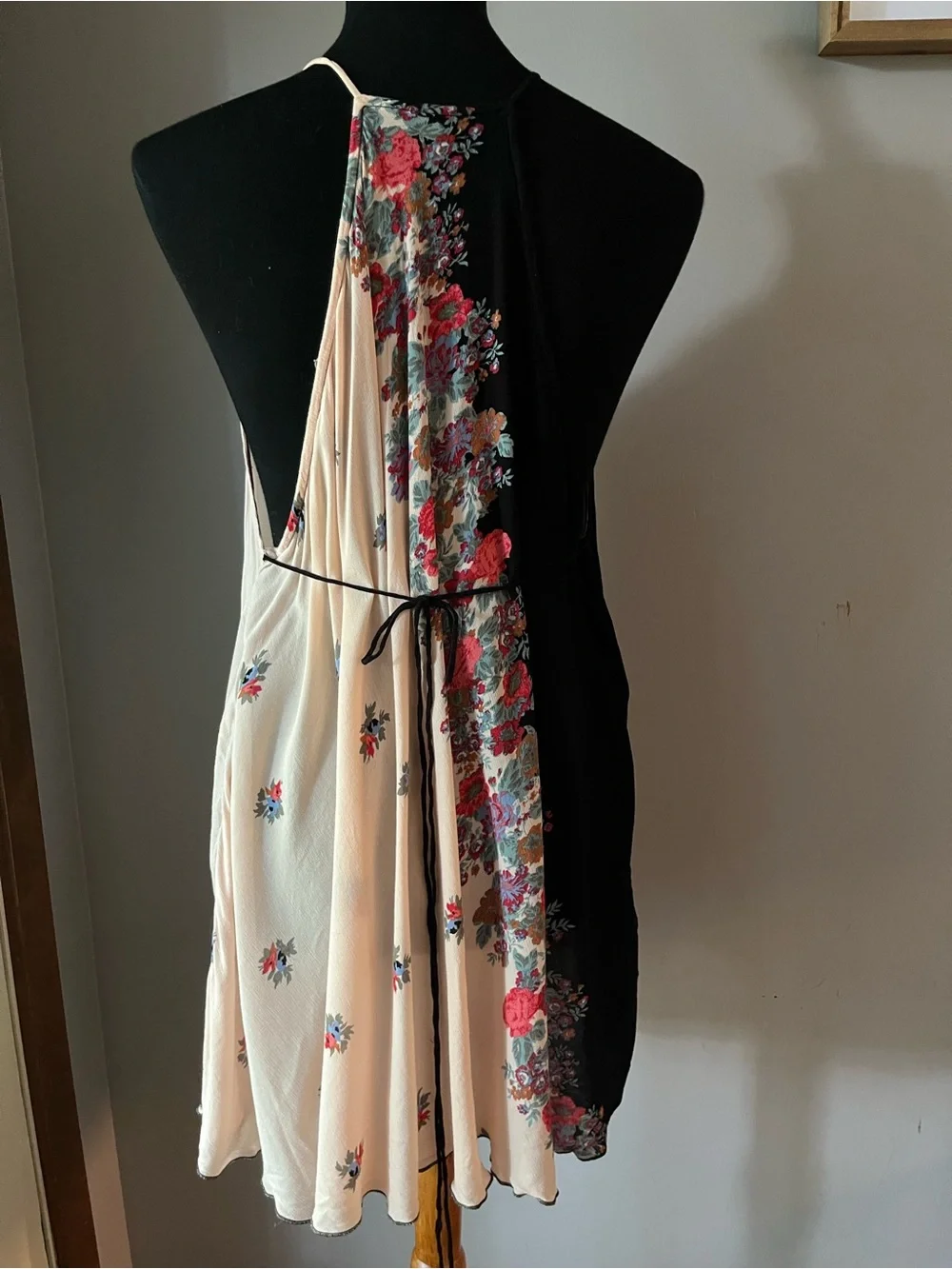Intimately Free People Floral Halter Swing Slip Dress Nude & Black Boho Size XS - Picture 4 of 5